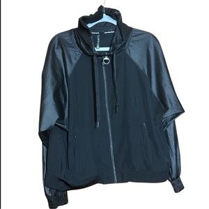 Calvin Klein performance zip up hooded light jacket size large windbreaker